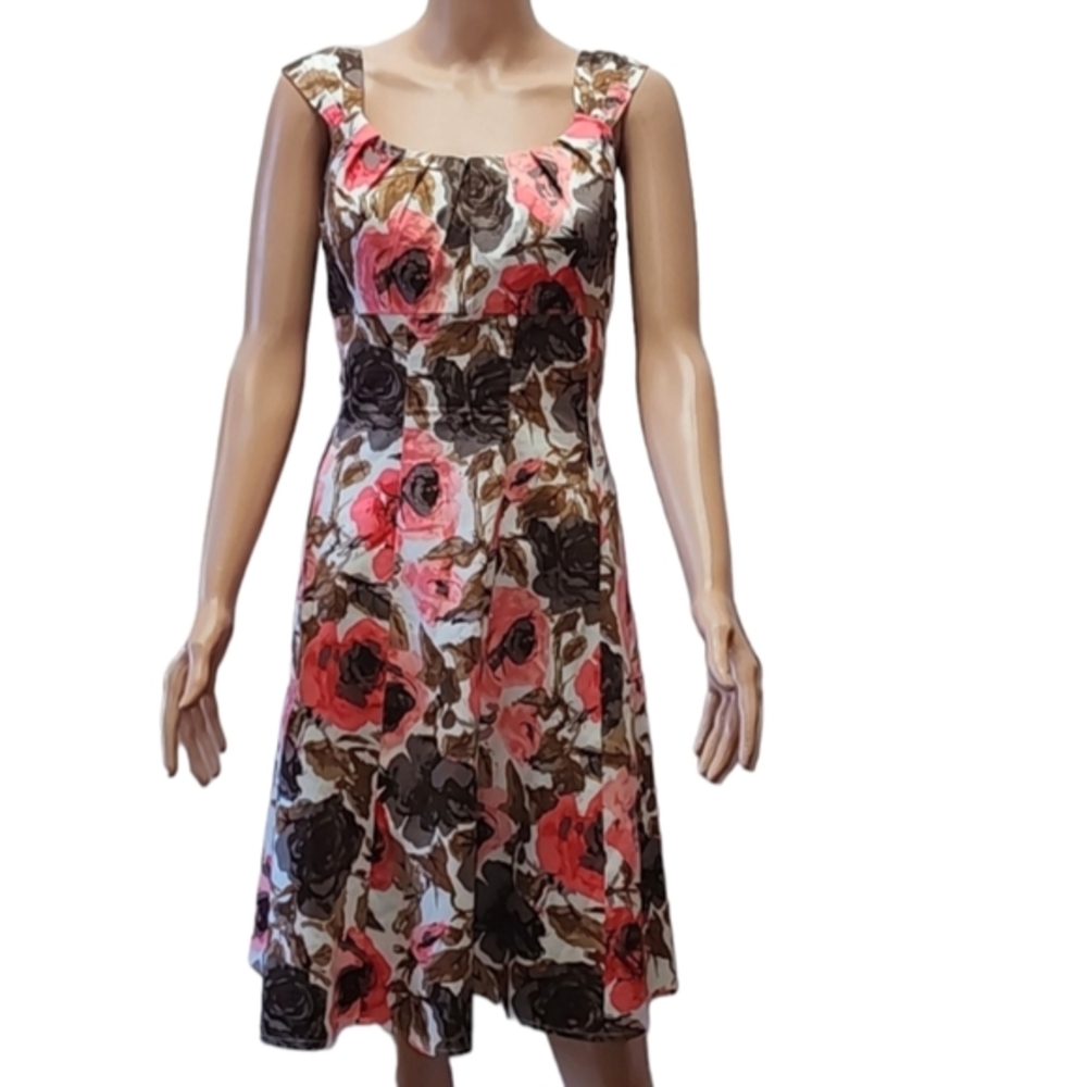 London Times Floral Sleeveless‎ Knee-Length Dress brown/Peach Size 10